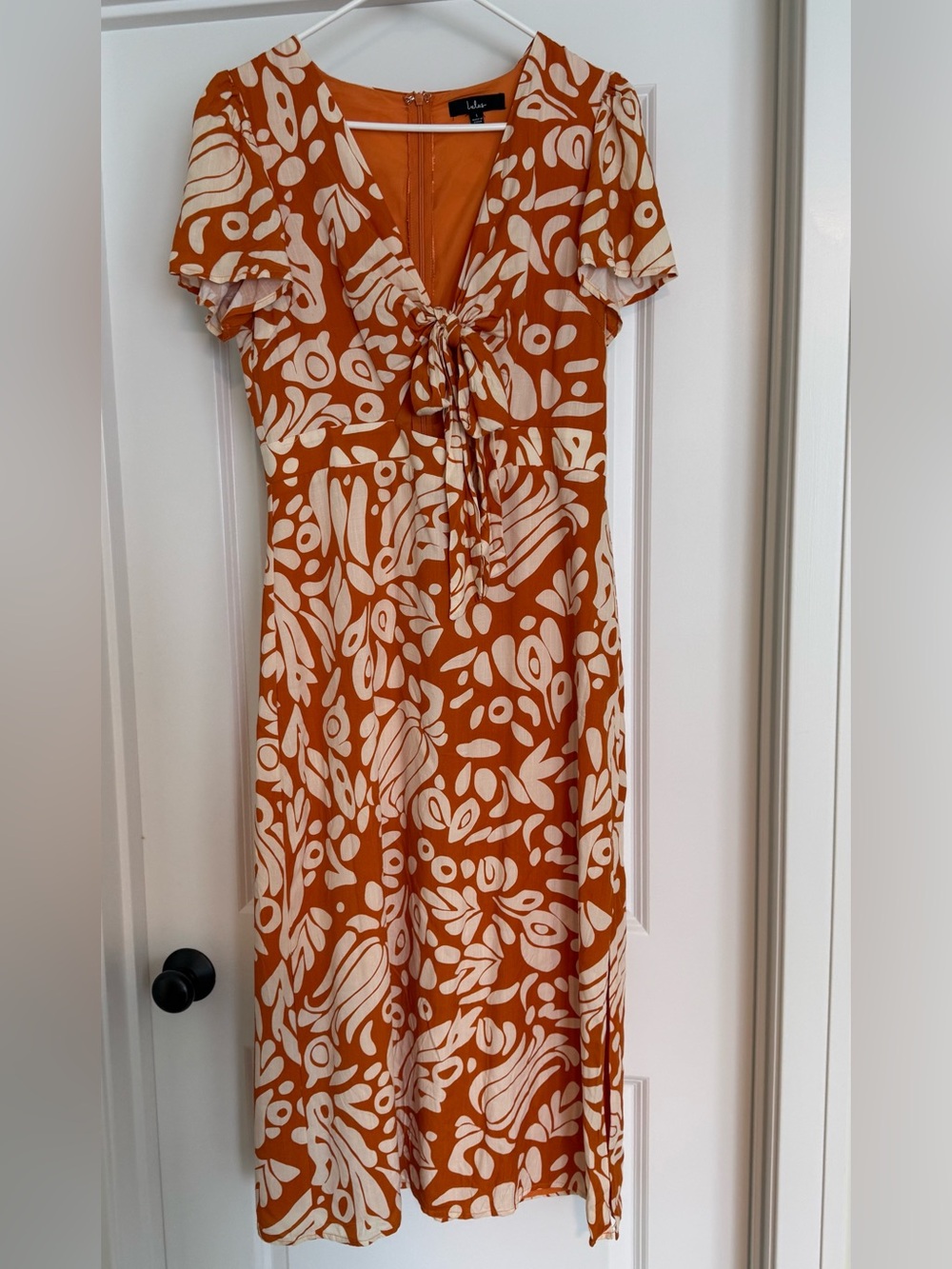 Lulus Rust & Cream Tie-Front Midi Dress